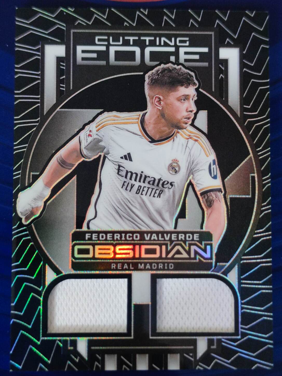 PANINI OBSIDIAN 2023/2024 VALVERDE PARCHE NºCE-FV NUMERADO /199