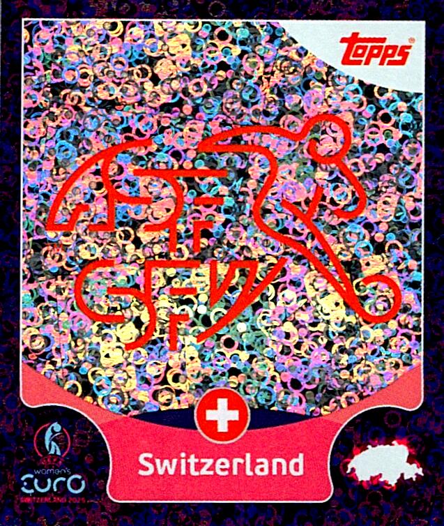 TOPPS WOMEN´S EURO SWITZERLAND 2025 ESCUDO SWITZERLAND Nº13