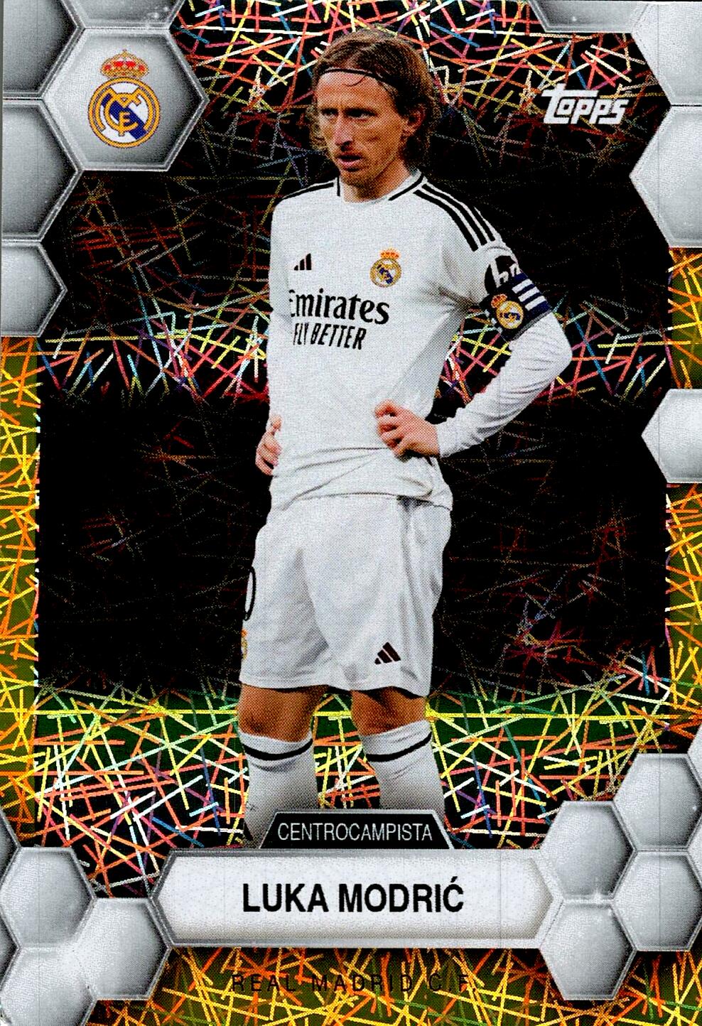 FAN SET REAL MADRID 2024/25 LUKA MODRIC ELECTRIC PARALLEL Nº13