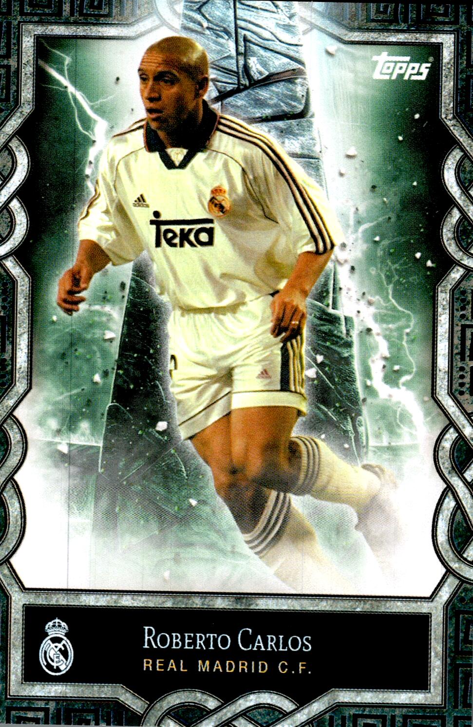 FAN SET REAL MADRID 2024/25 ROBERTO CARLOS MONOLITH NºMO-1