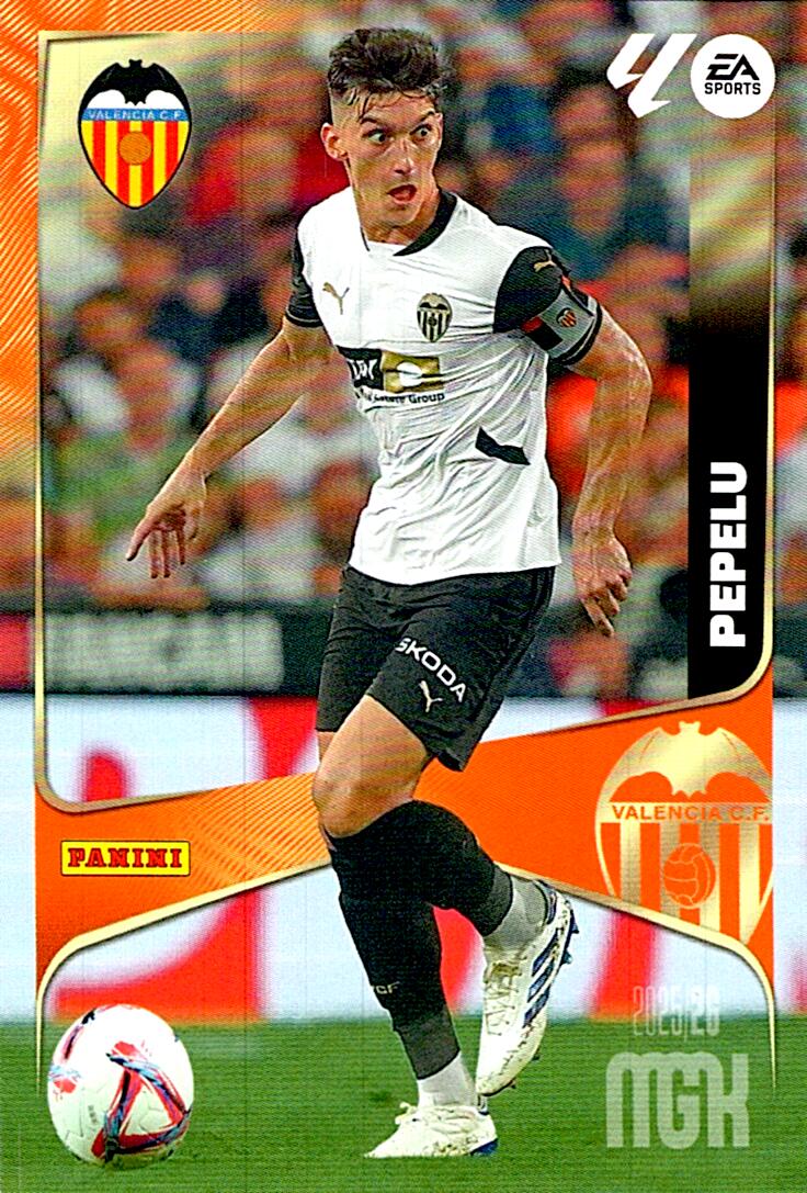 MEGACRACKS 2025/2026 PEPELU VALENCIA CF Nº353