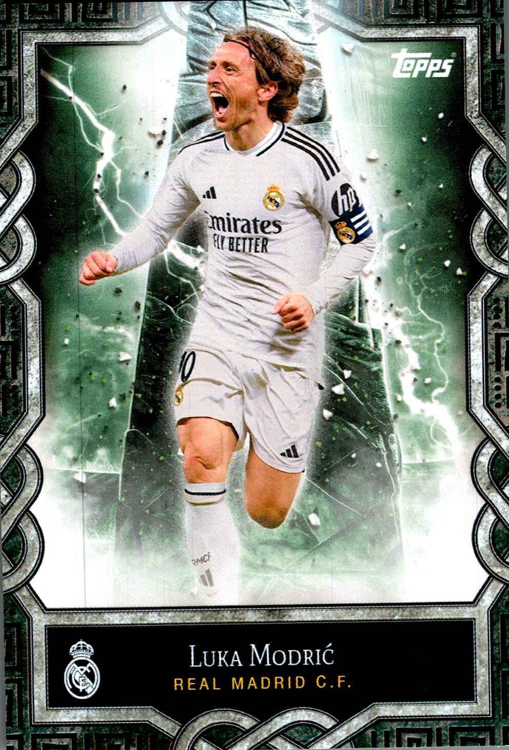 FAN SET REAL MADRID 2024/25 LUKA MODRIC MONOLITH NºMO-5