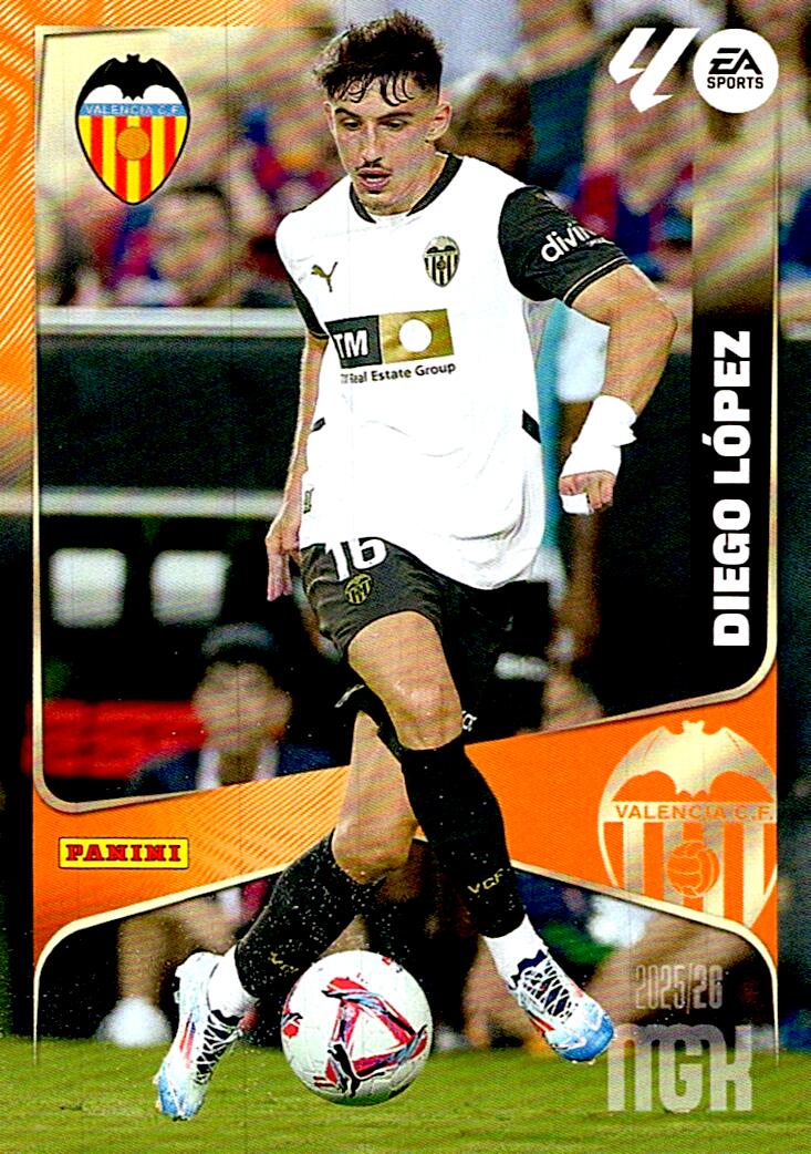 MEGACRACKS 2025/2026 DIEGO LOPEZ VALENCIA CF Nº359